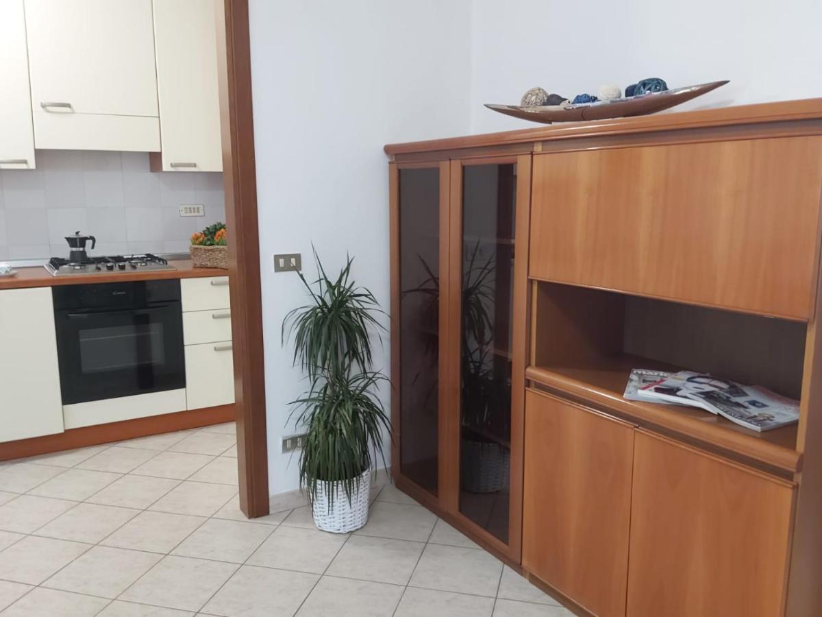 Bnbook - Residenza Naggi Casorate Sempione Extérieur photo