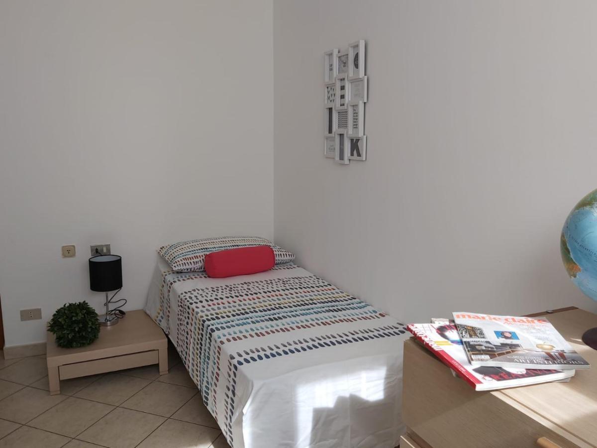Bnbook - Residenza Naggi Casorate Sempione Extérieur photo