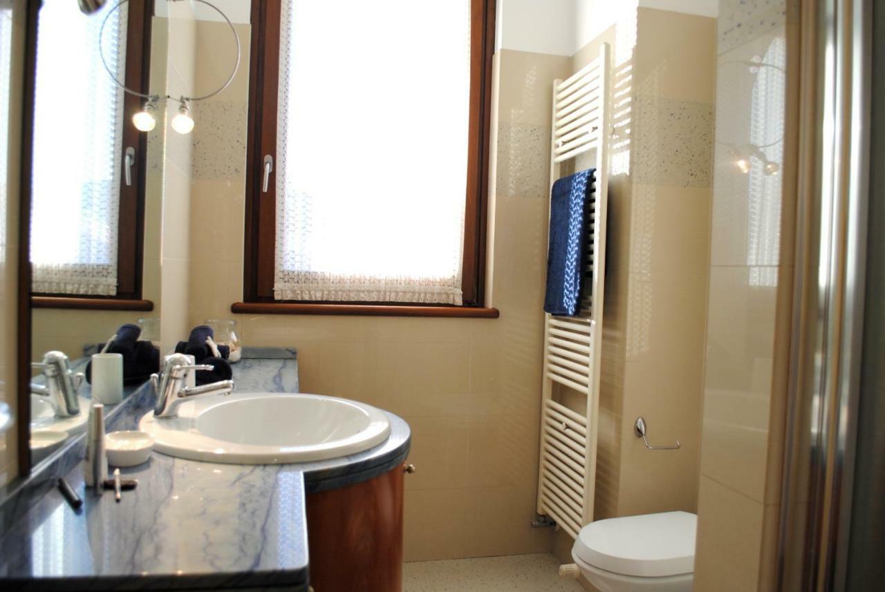 Bnbook - Residenza Naggi Casorate Sempione Extérieur photo
