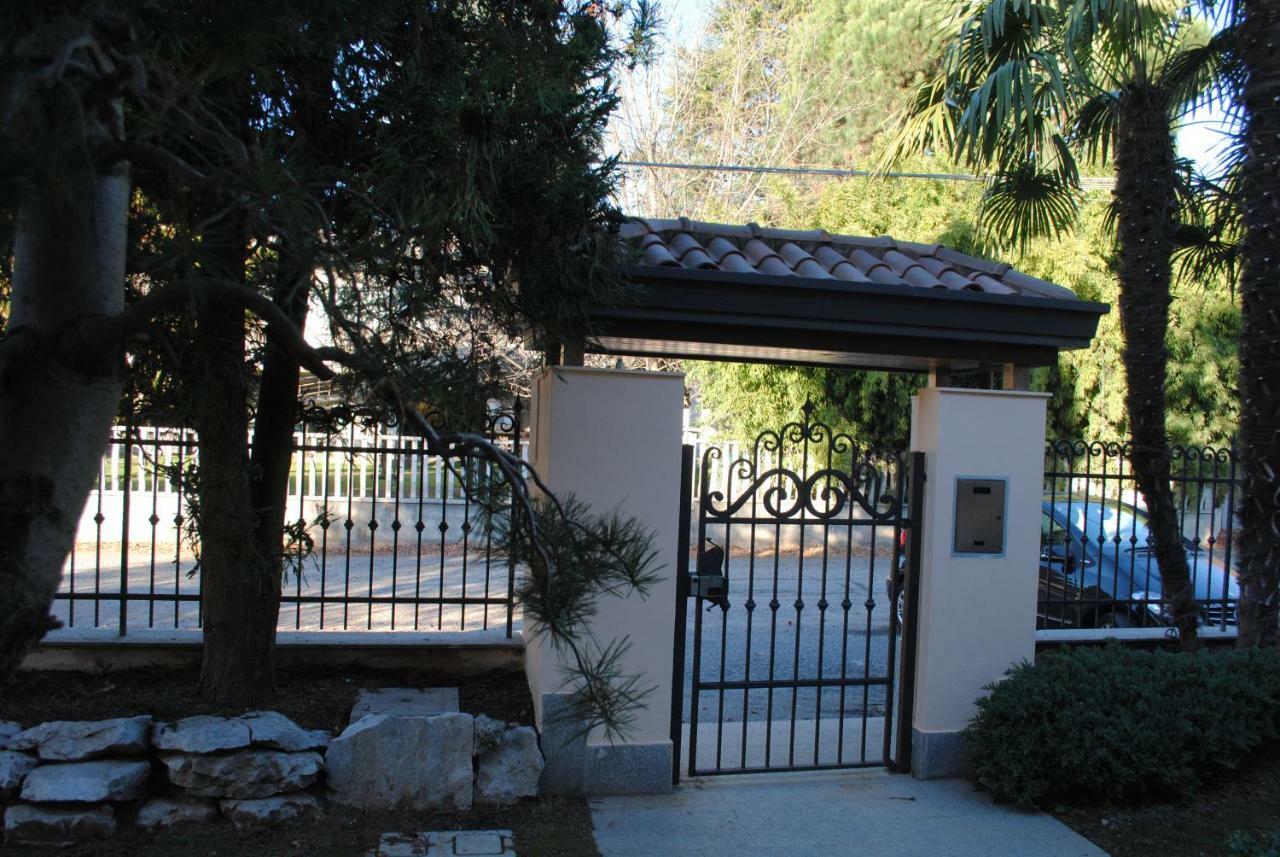 Bnbook - Residenza Naggi Casorate Sempione Extérieur photo