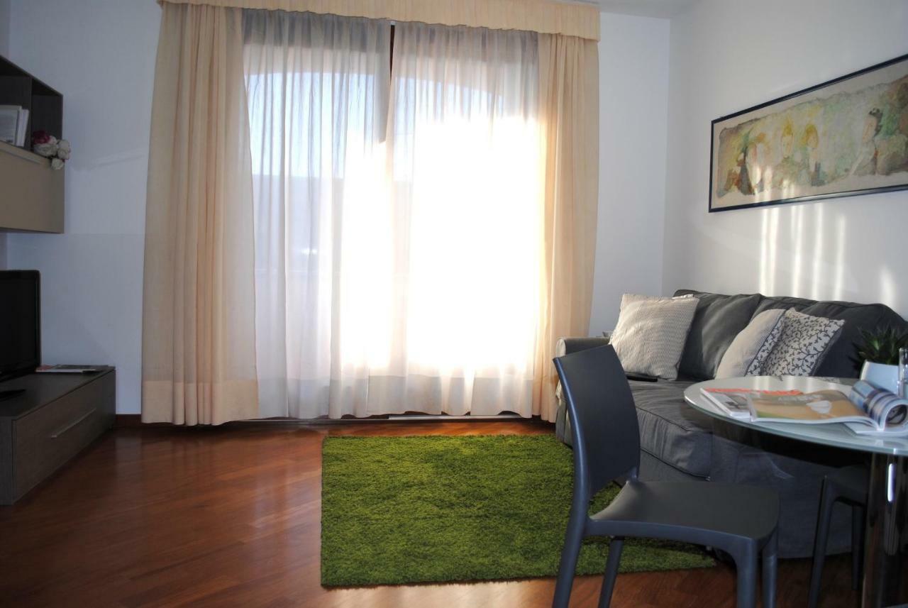 Bnbook - Residenza Naggi Casorate Sempione Extérieur photo