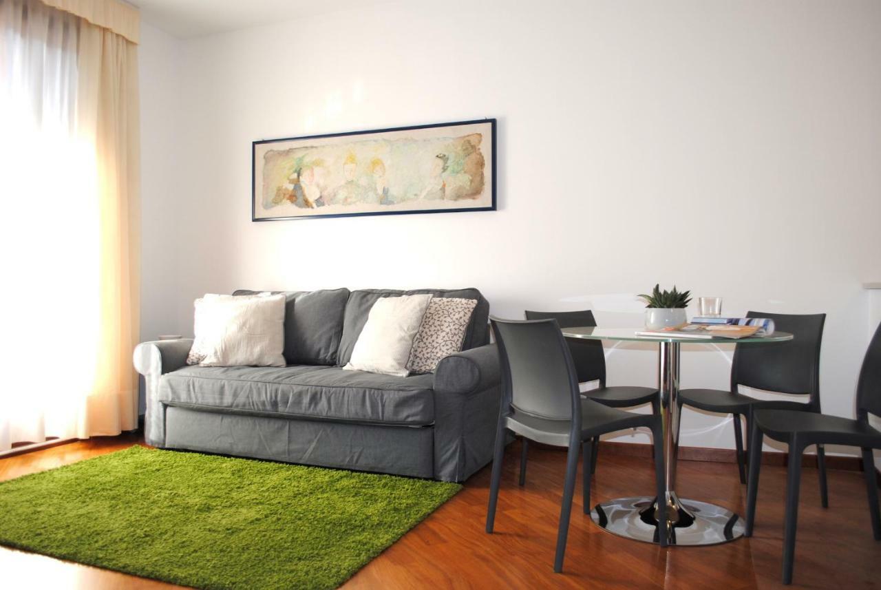 Bnbook - Residenza Naggi Casorate Sempione Extérieur photo